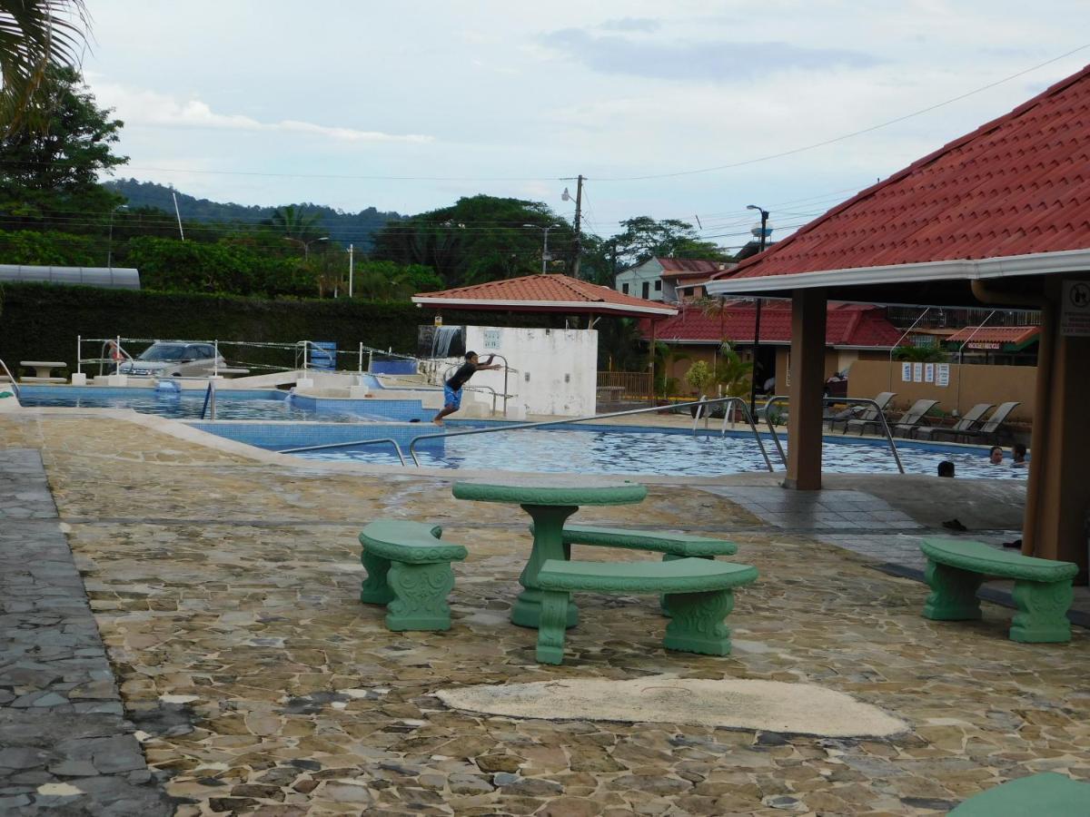 Condo Villa B27 Sleeps Five People - B28 Sleeps Six People - Price Includes Housekeeping Fees Not Taxes - Very Close To The Pool And Beach! Jacó Exteriör bild
