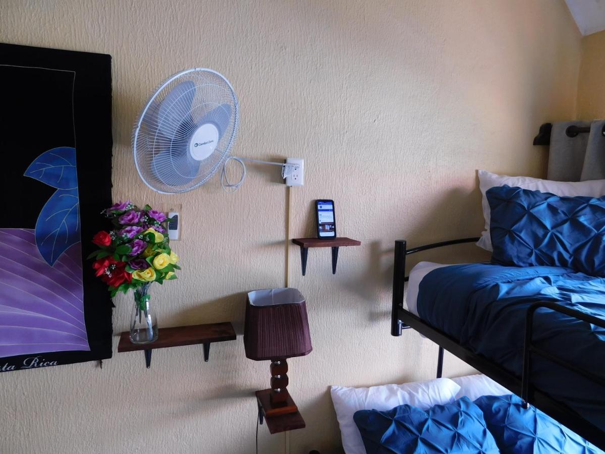 Condo Villa B27 Sleeps Five People - B28 Sleeps Six People - Price Includes Housekeeping Fees Not Taxes - Very Close To The Pool And Beach! Jacó Exteriör bild